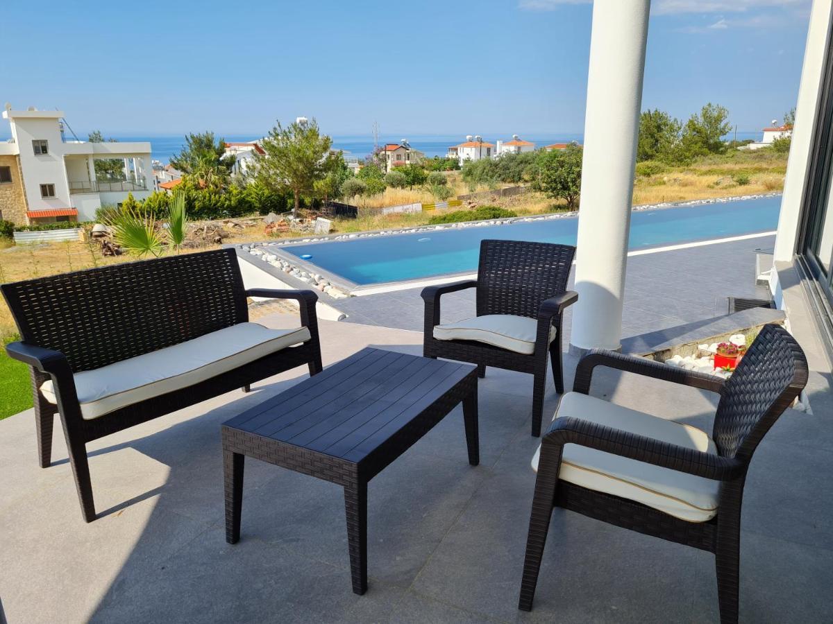 Superior Villa Between The Mountain And The Sea 4+1 Agios Epiktitos Eksteriør billede